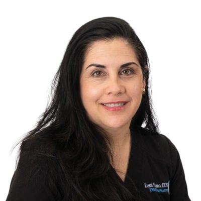 Portrait of Mayte Vidal, bilingual dental hygienist at Rafael E. Cordero DDS PA with over 6 years of patient care experience