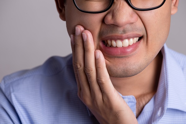 Visit A Periodontist For Gum Recession Treatment