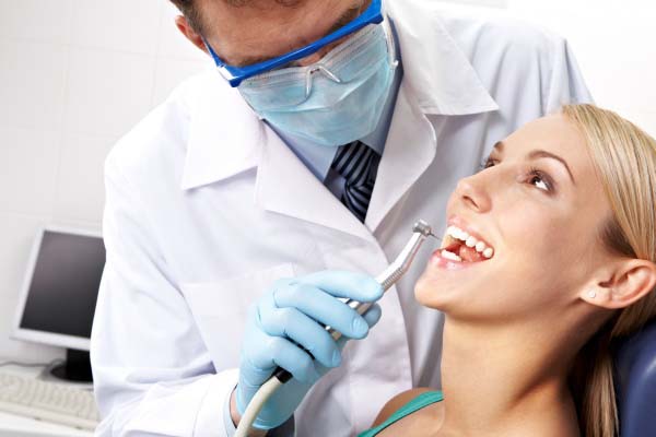 When Is It Necessary To See An Oral Surgeon?